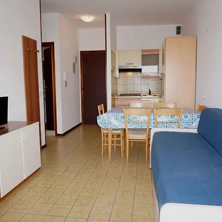 40282 Apartment Porto Santa Margherita